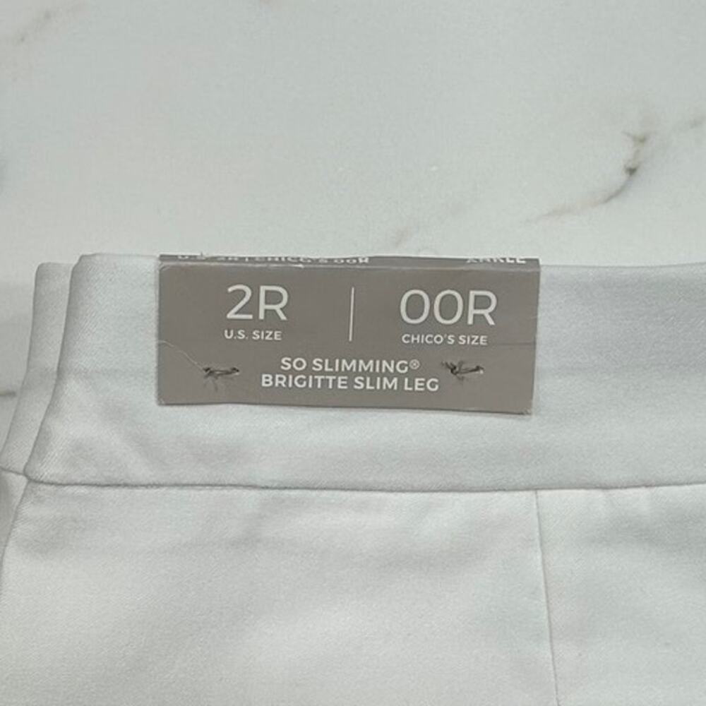Chico’s NWT So Slimming Brigitte Slim Leg Pants White Women’s Size 0R/2 Regular - Picture 4 of 11